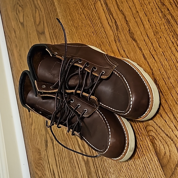 Red Wing Shoes Shoes - RED WING 6-inch Classic Moc Women's Leather Boot , Size 6.5